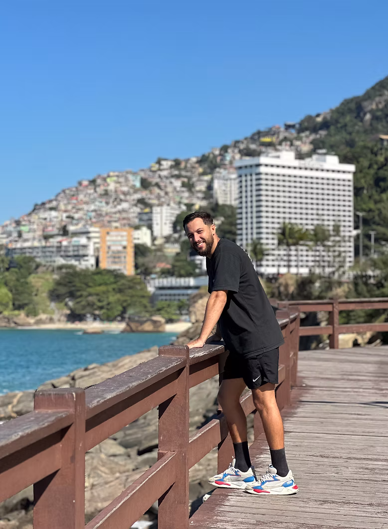 Marco, guia de turismo e fundador da Rio Namoral